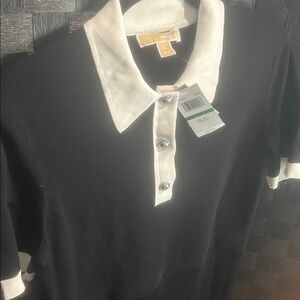 Michael Kors Black Short-Sleeve V-Neck Sweater with Cream Collar